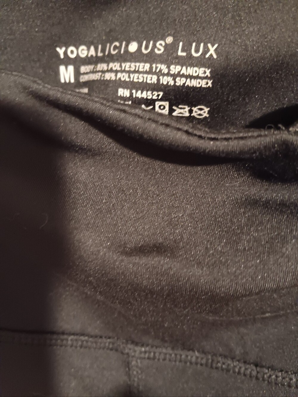 Yogalicious Lux Black High-Waist Active Leggings. Medium. - Picture 4 of 4
